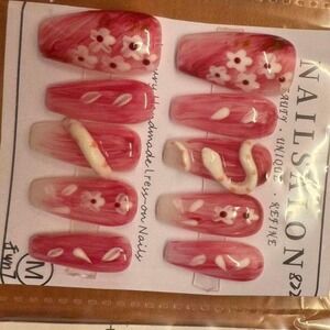 Marble Bloom Nail‎ Set (Medium)